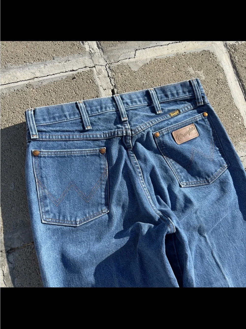 Vintage Wrangler Blue Jeans